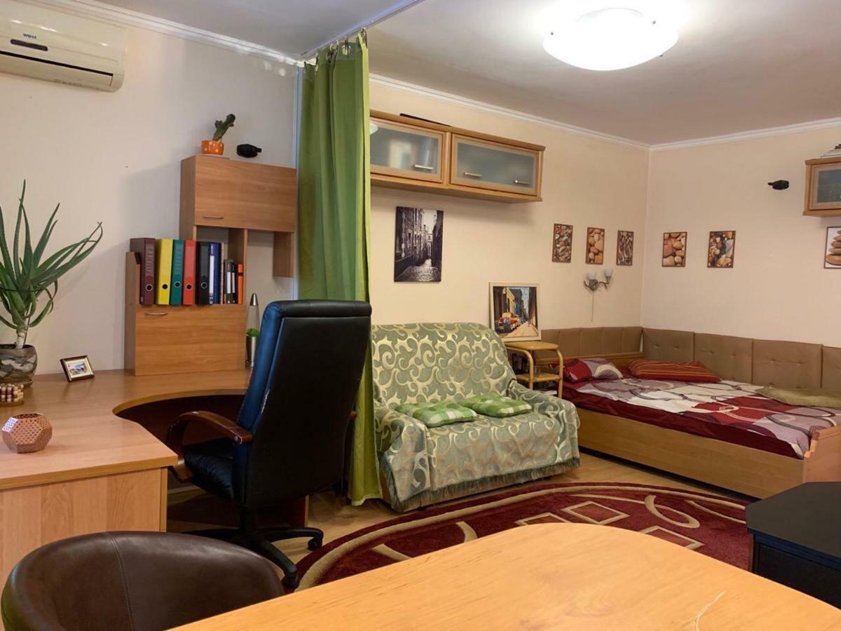Iq-Room Black Sea Studio Apartment Odessa Ua المظهر الخارجي الصورة